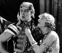 Rudolph Valentino, Vilma Banky in Son of the Sheik (1926)